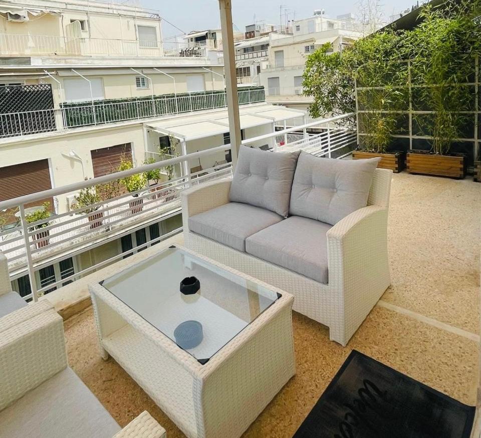 Overview Boutique Apartment Athens Exterior photo