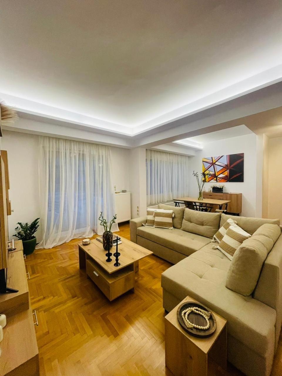 Overview Boutique Apartment Athens Exterior photo
